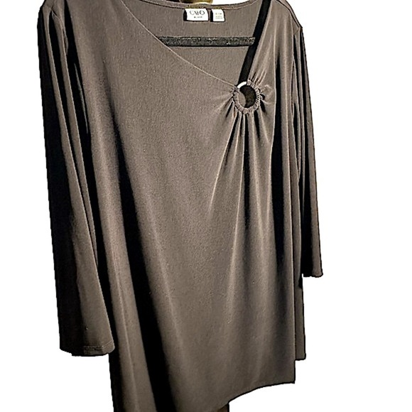 Cato Woman Black Tunic Top with asymmetrical neckline and ring accent. 18/20 - Picture 1 of 4
